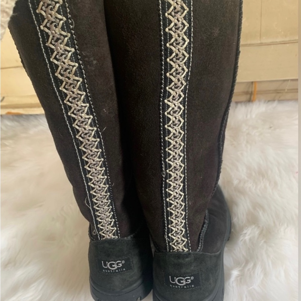 Ugg Boots size 8 Vintage VGC Sheepskin